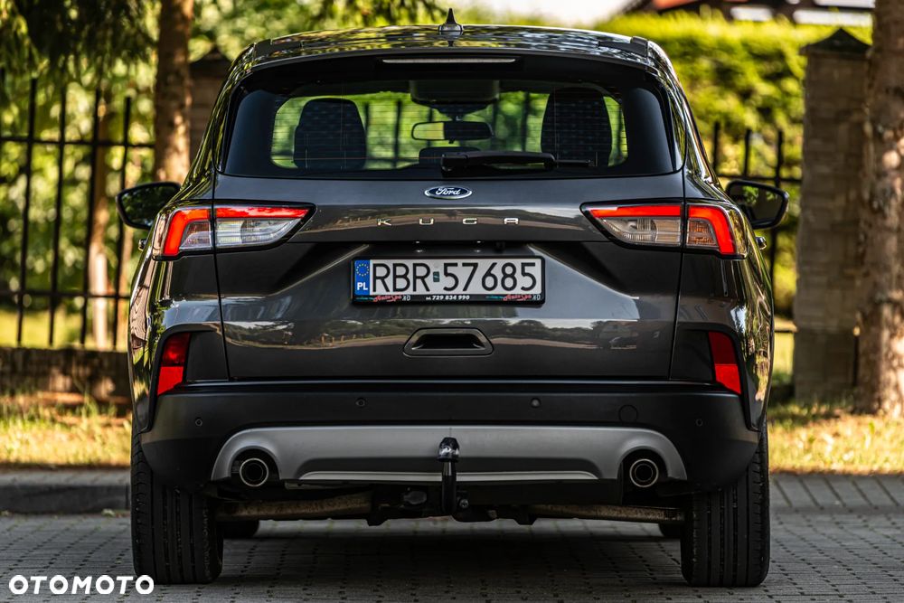 Ford Kuga - 17