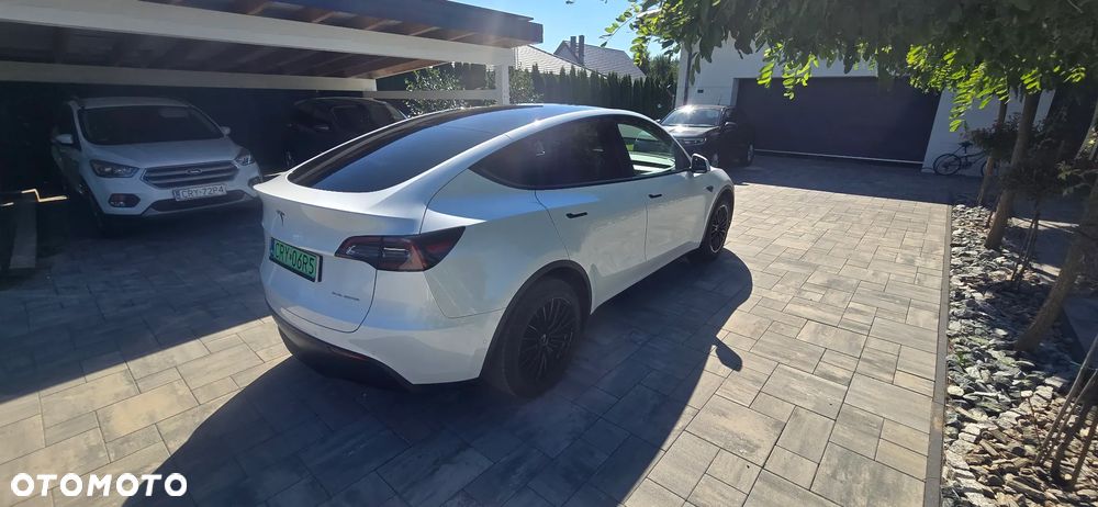 Tesla Model Y Long Range Dual Motor AWD - 7