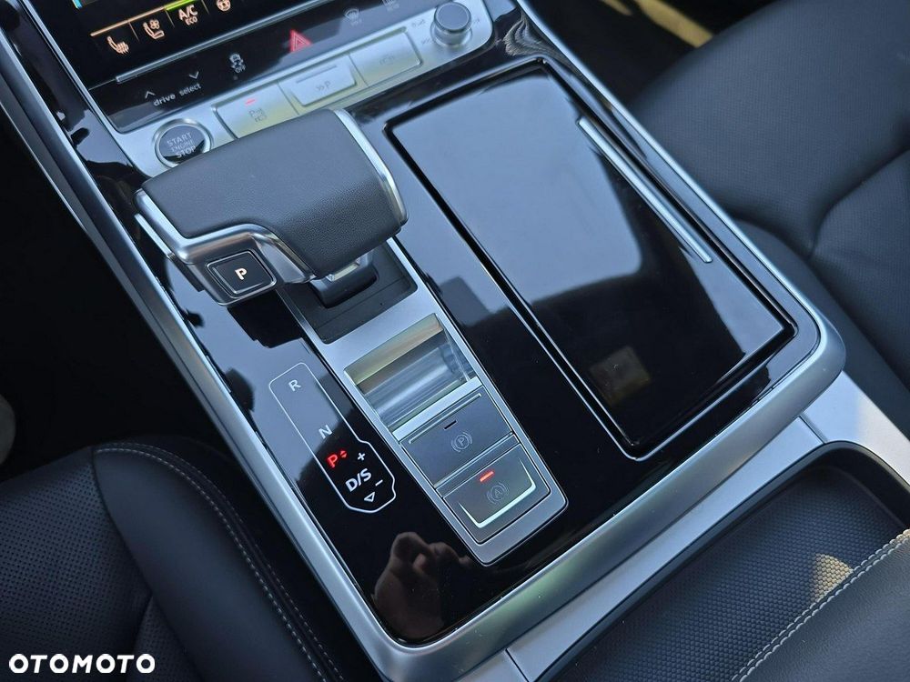 Audi Q8 50 TDI quattro tiptronic - 14