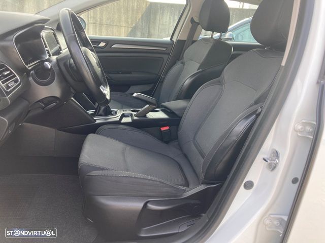 Renault Mégane Sport Tourer 1.5 Blue dCi Business - 26