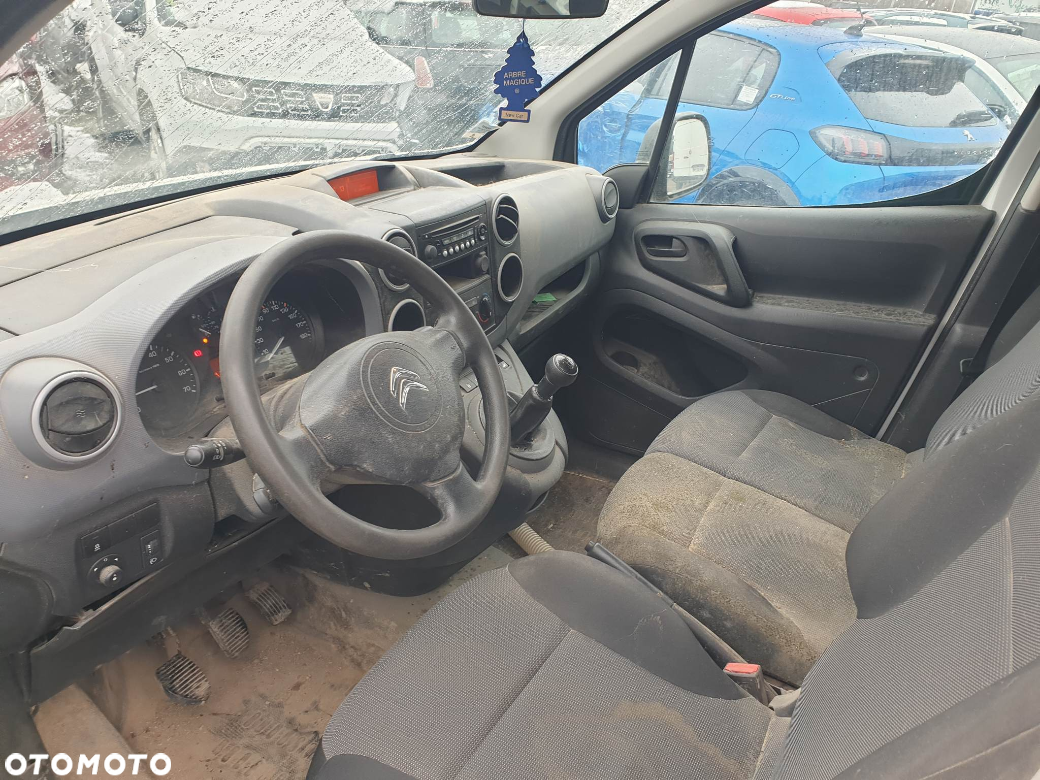 Citroën BERLINGO  1.6 EHDI  2017 ROK - 11