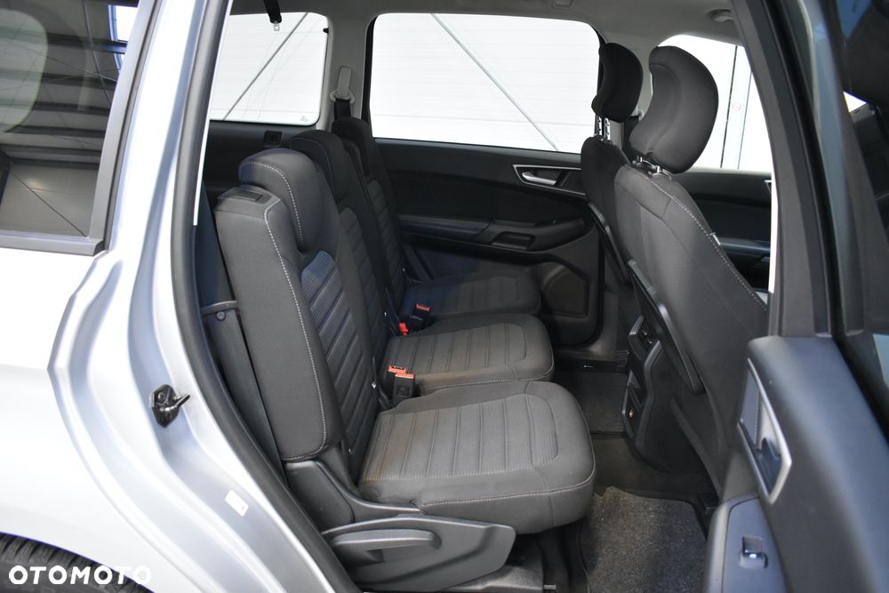 Ford Galaxy - 32