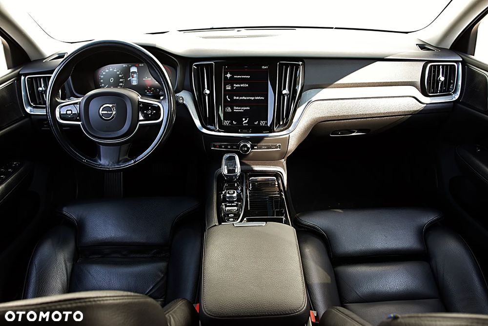 Volvo V60 T6 AWD Recharge Geartronic Inscription Expression - 17