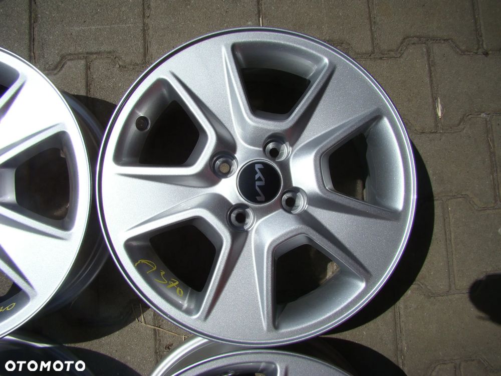 a370 4x100 6Jx15 Kia Picanto Rio Stonic niemontowane - 4