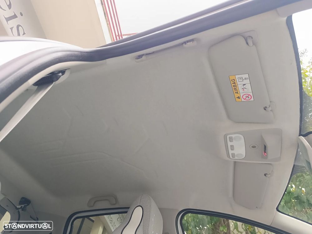 Renault Zoe (c/ Bateria) 41 kwh Intens - 24