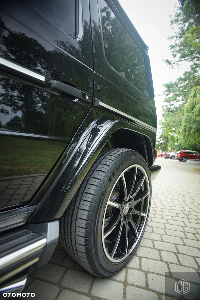 Mercedes-Benz Klasa G 63 AMG L - 35