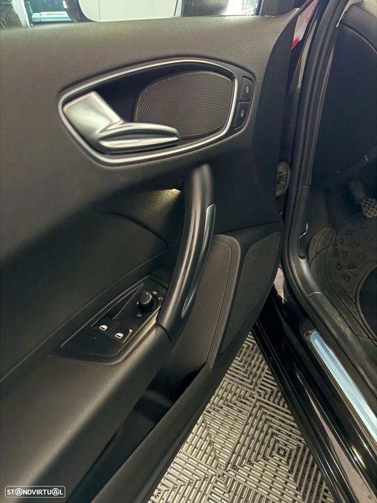 Audi A1 1.6 TDI Advance - 10