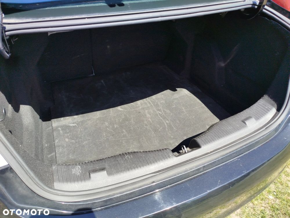 Chevrolet Cruze - 24