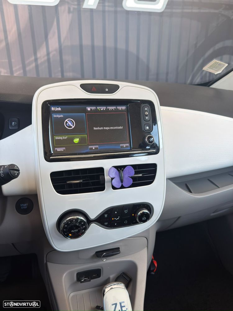 Renault Zoe (c/ Bateria) 41 kwh Life - 19