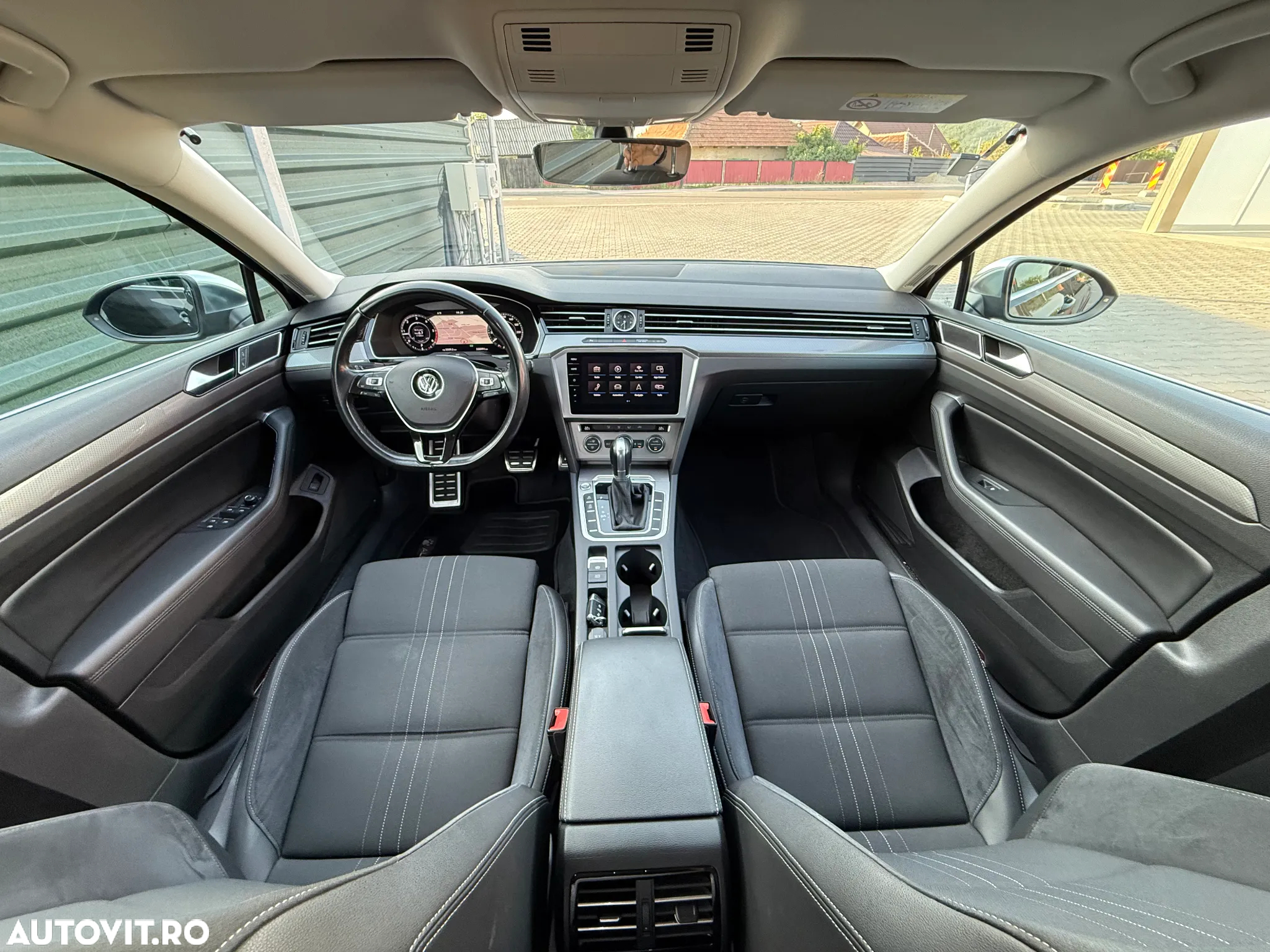 Volkswagen Passat Alltrack 2.0 TDI DSG 4Motion - 9