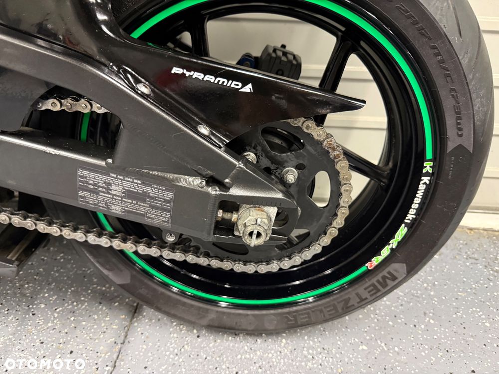 Kawasaki Ninja - 12