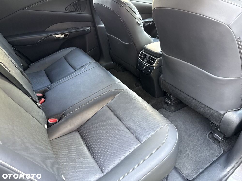Lexus RX - 11