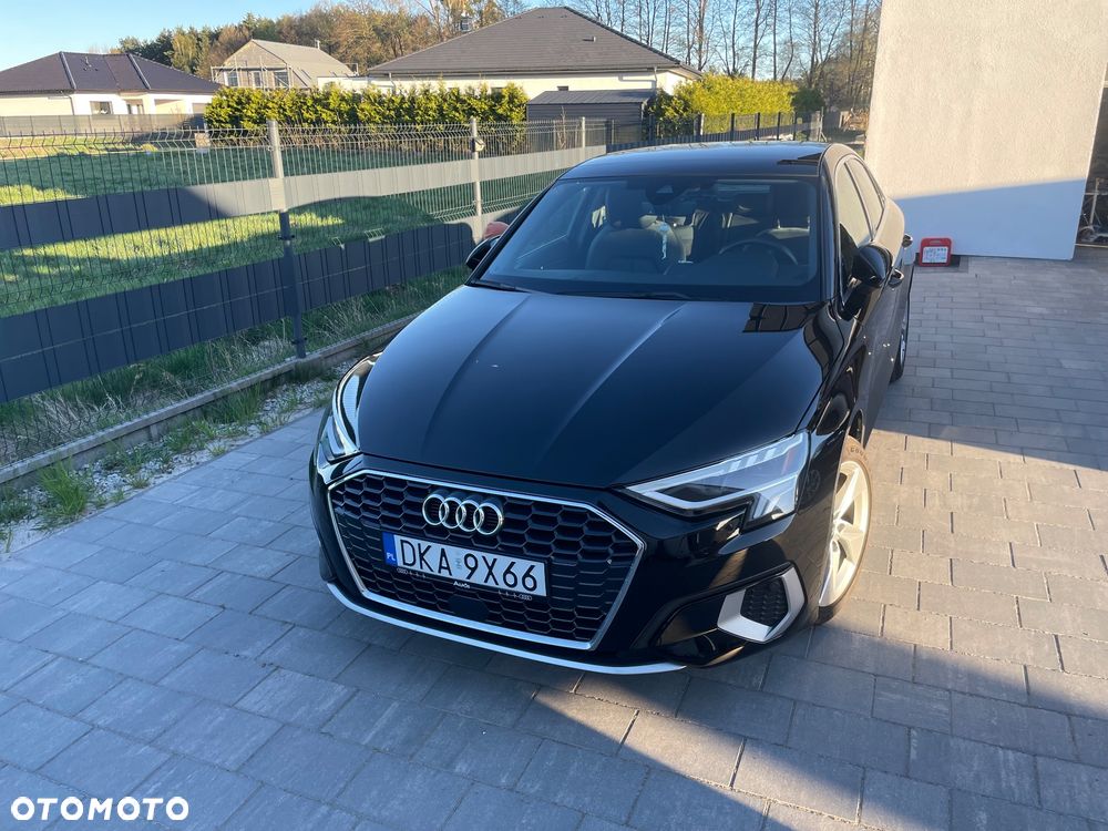 Audi A3 Limousine - 1