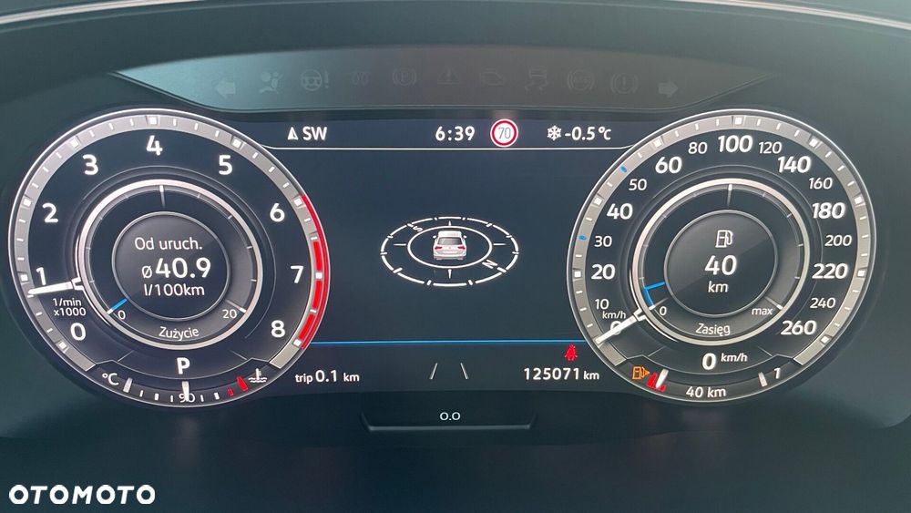 Volkswagen Tiguan - 11