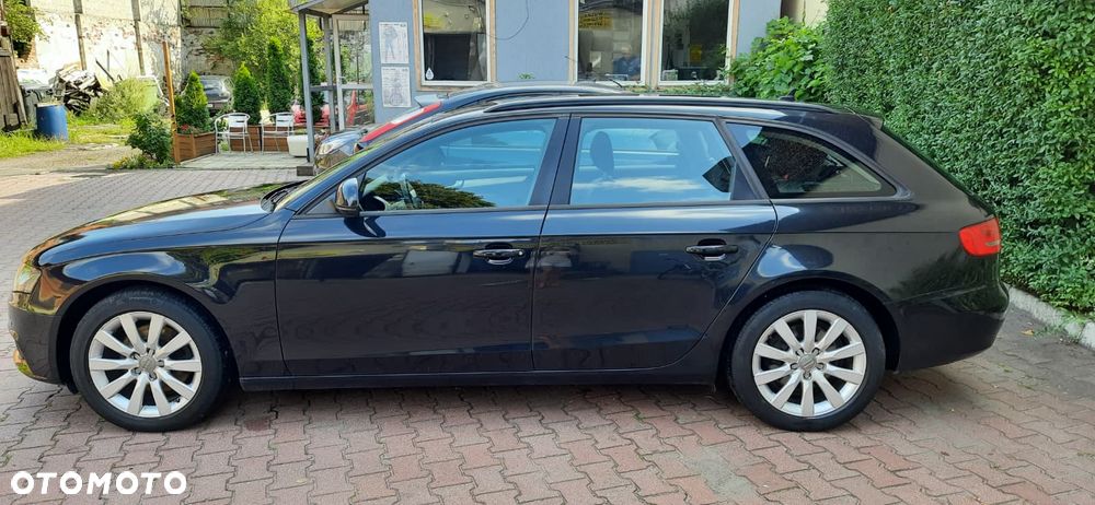 Audi A4 Avant 2.0 TDI DPF Quattro - 4