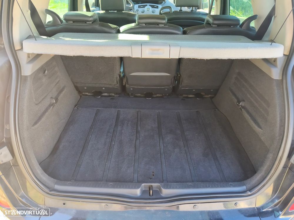 Renault Scénic 1.5 dCi SE Exclusive - 11