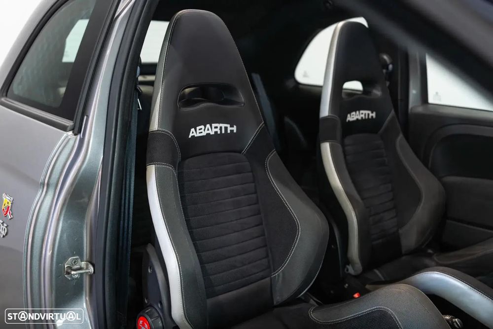 Abarth 595C 1.4 T-Jet Pista - 29