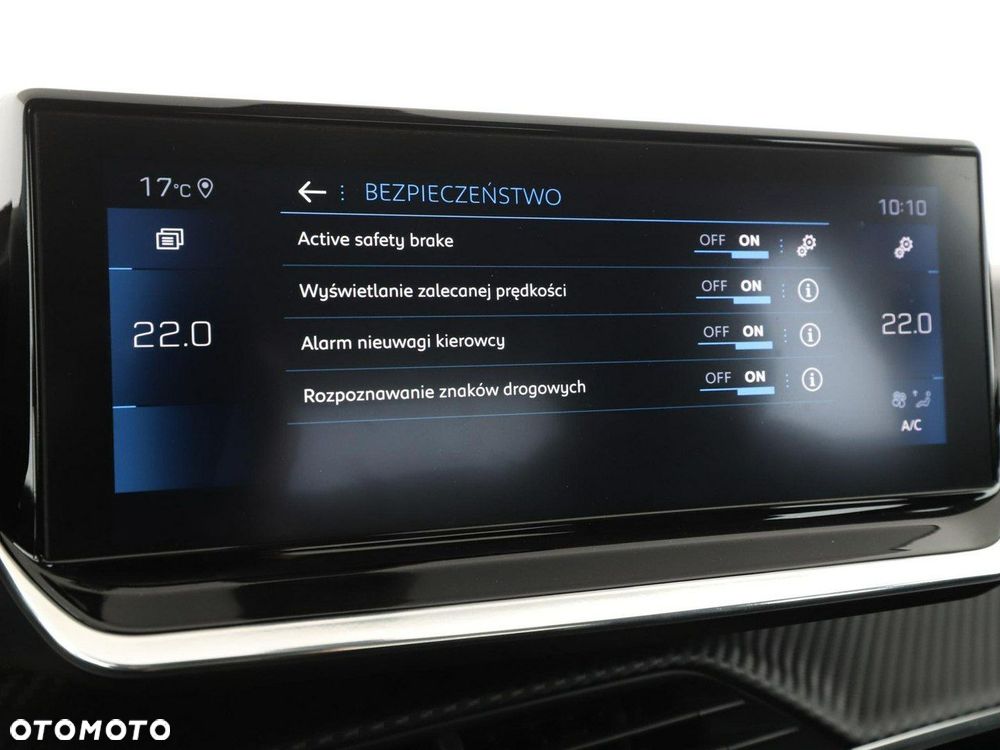 Peugeot 2008 1.5 BlueHDi Allure S&S EAT8 - 26