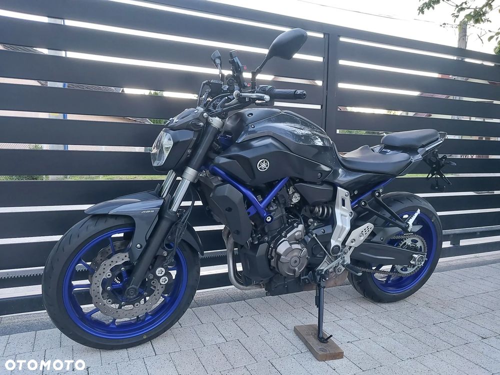Yamaha MT - 3