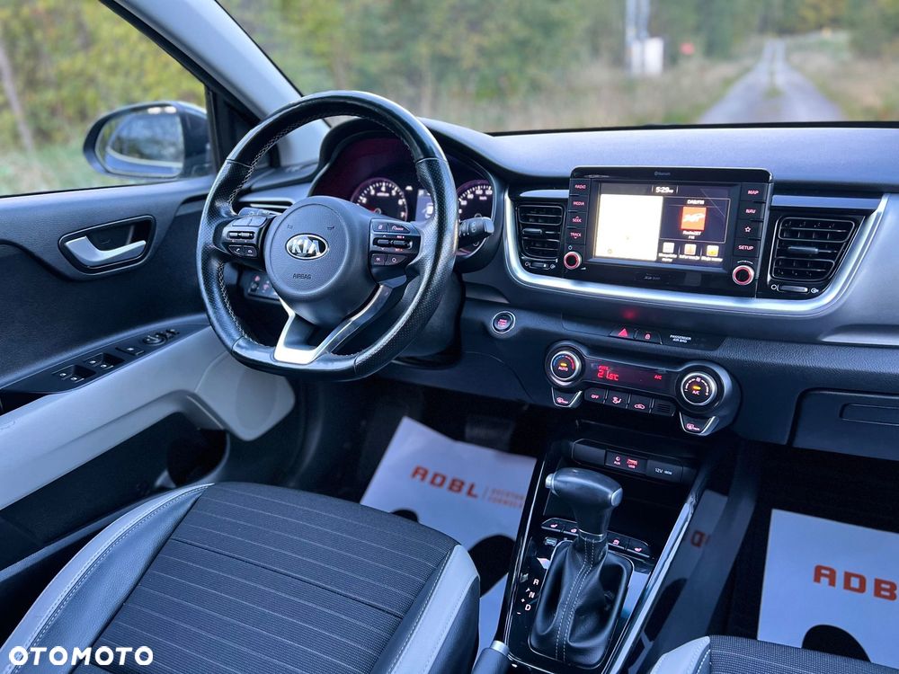 Kia Stonic - 21
