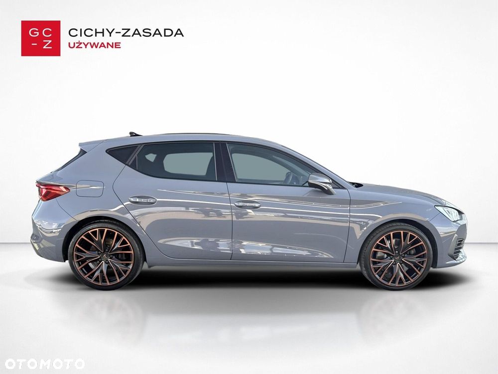 Cupra Leon 2.0 TSI DSG - 4