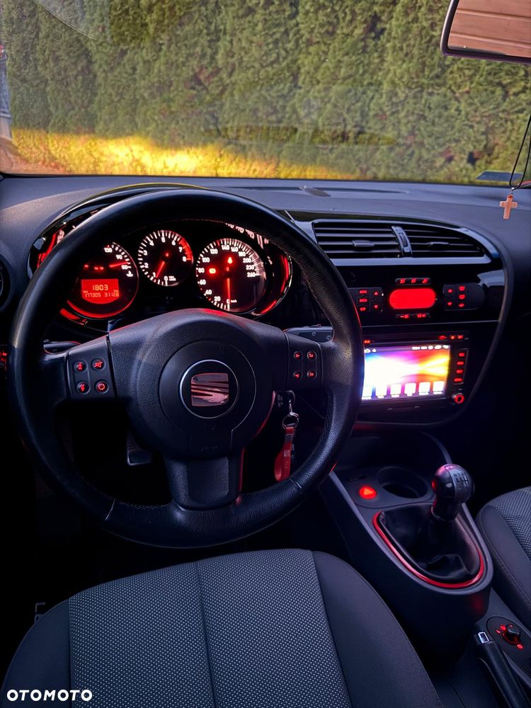 Seat Leon 1.8 TSI Stylance - 19