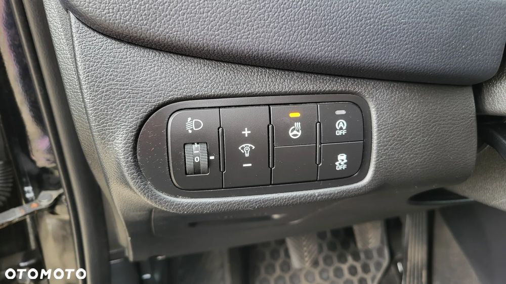 Kia Carens 1.6 GDI Business Line 7os EU6 - 21
