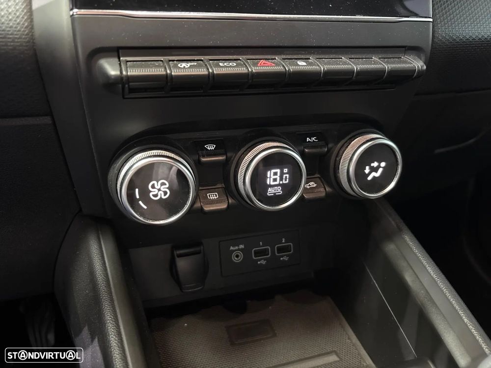 Renault Clio - 15