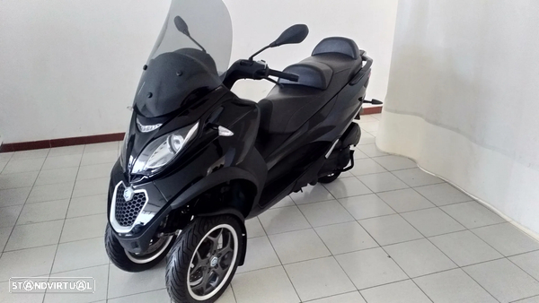 Piaggio MP3  LT