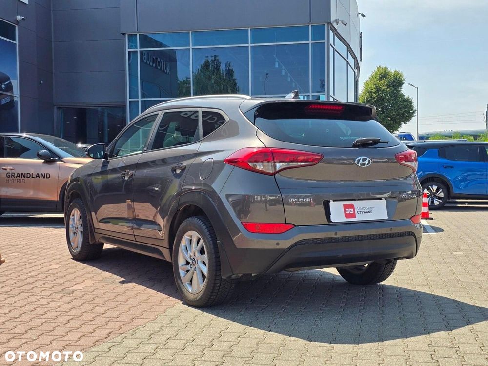 Hyundai Tucson 1.7 CRDI BlueDrive Style 2WD DCT - 4