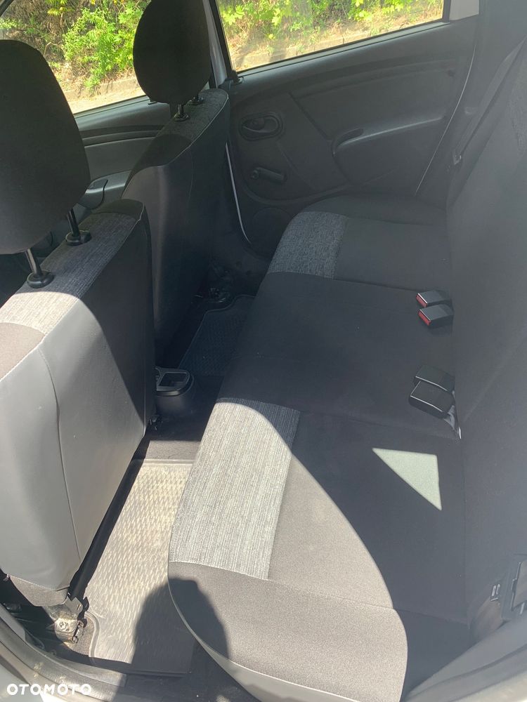 Dacia Duster 1.6 - 3