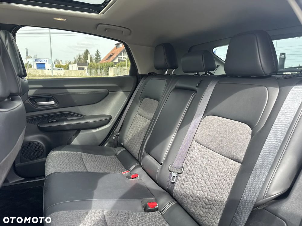 Nissan Ariya 63kWh Advance - 11