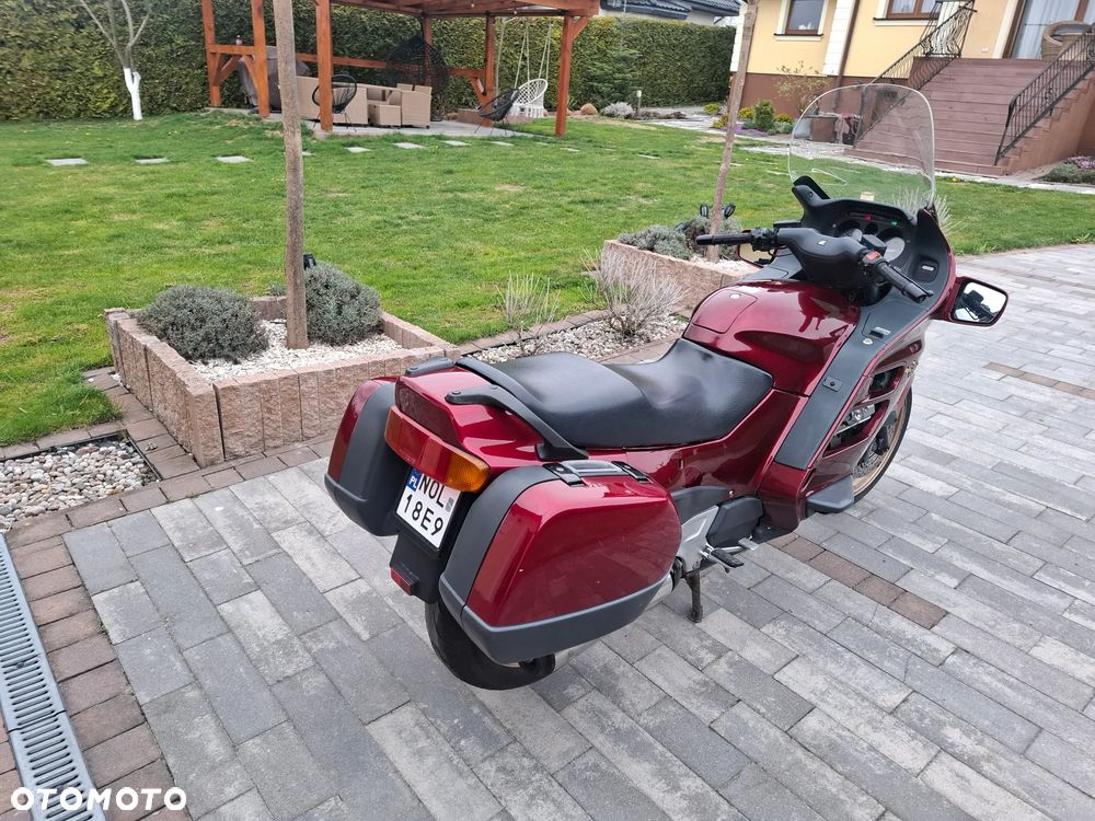 Honda ST - 8