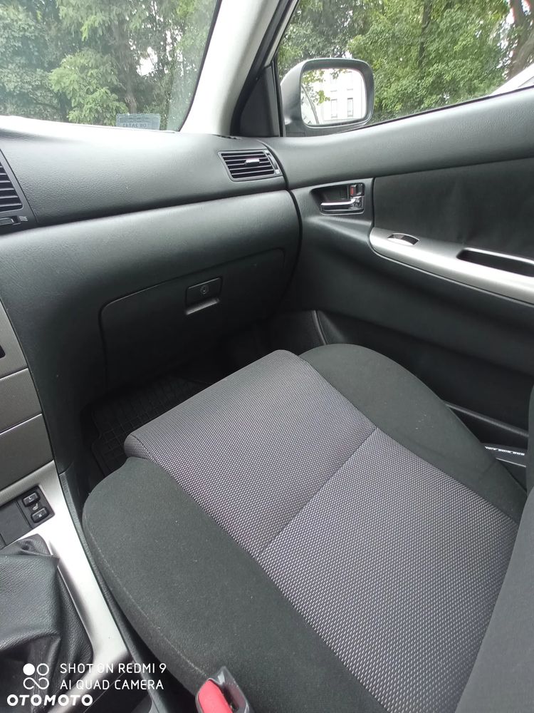 Toyota Corolla 1.4 VVT-i Luna - 5