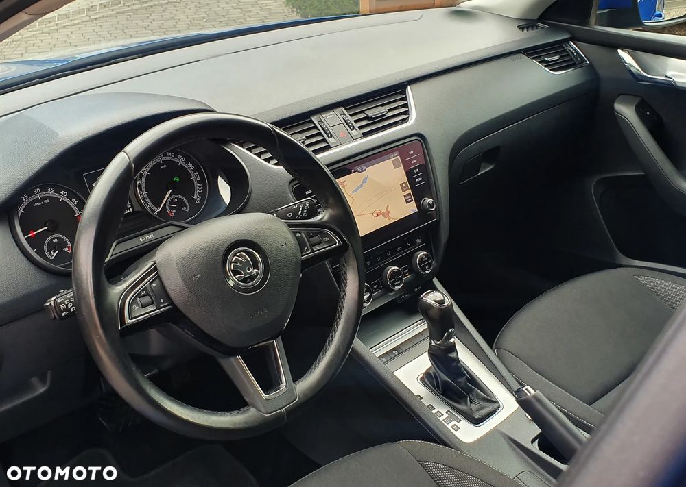 Skoda Octavia - 12
