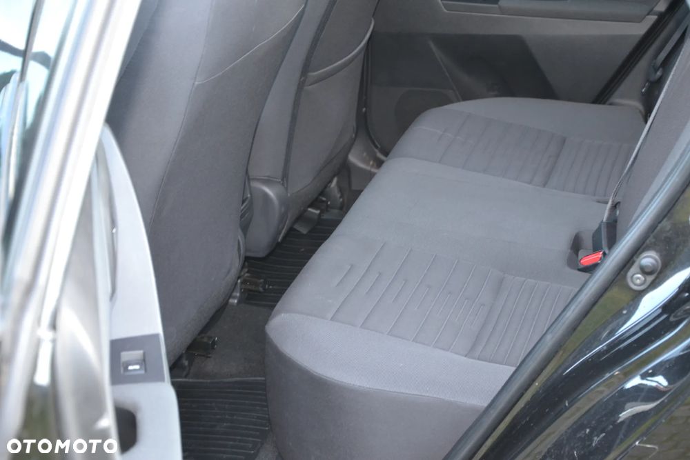 Toyota Auris 1.6 Selection - 10