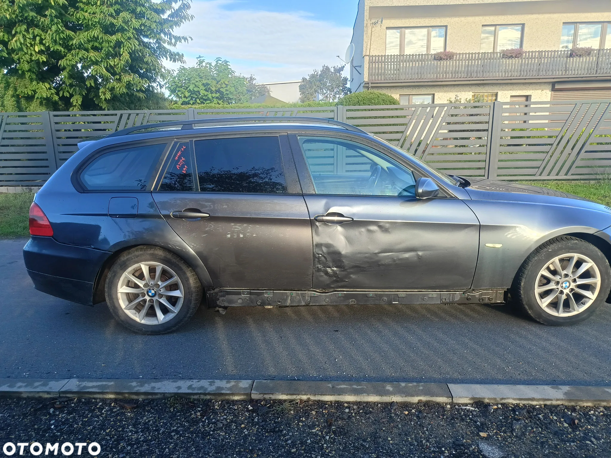 BMW Seria 3 318d - 3