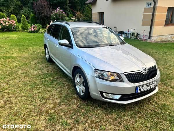 Skoda Octavia 1.6 TDI Ambition - 2