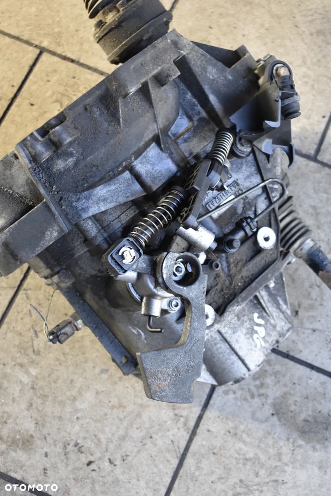 SKRZYNIA BIEGÓW JPG MANUALNA 6-BIEGOWA VW GOLF V 1.4 TSI 122KM - 3