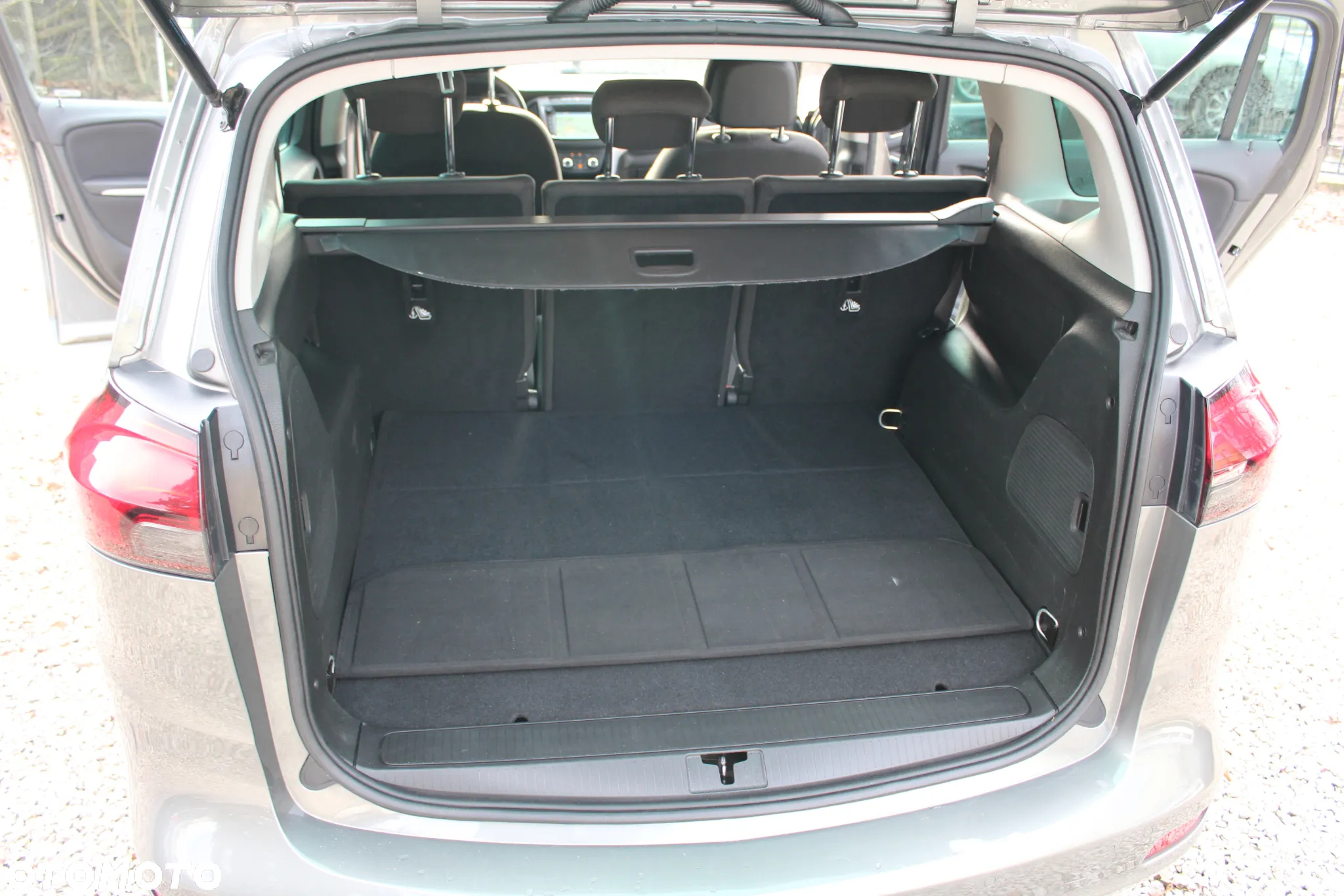 Opel Zafira 1.4 T Cosmo - 13