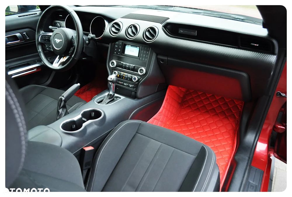 Ford Mustang 2.3 EcoBoost - 8