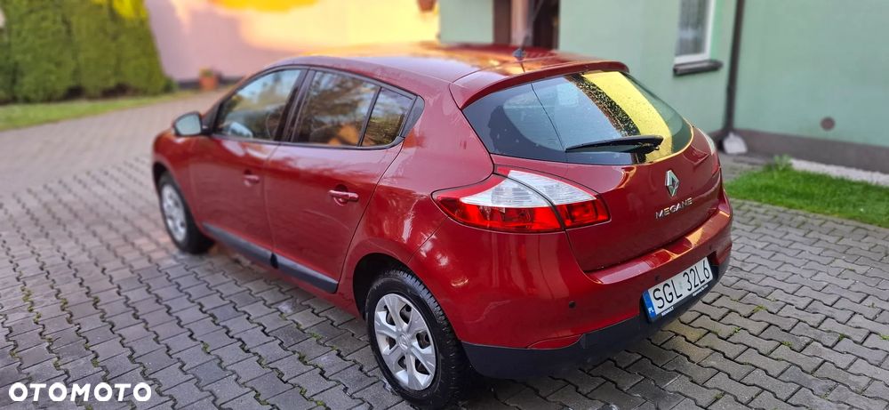 Renault Megane 1.6 16V Expression Euro5 - 8
