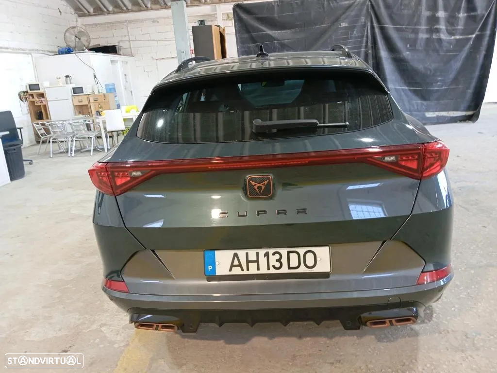 Cupra Formentor 1.4 e-Hybrid DSG VZ - 6