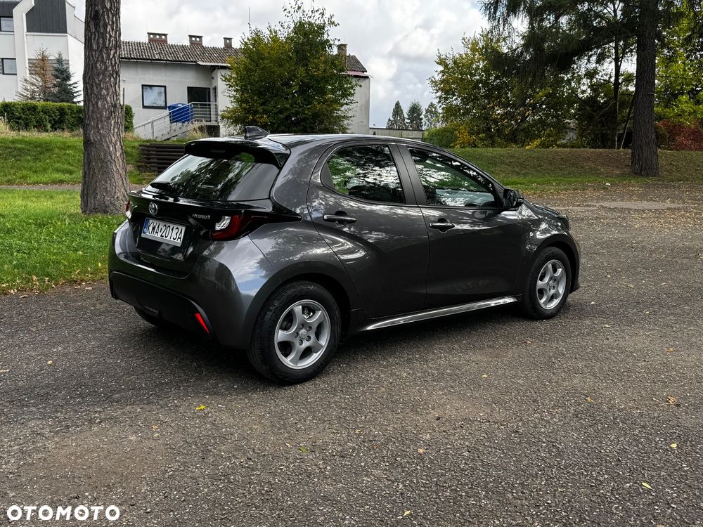 Toyota Yaris - 8