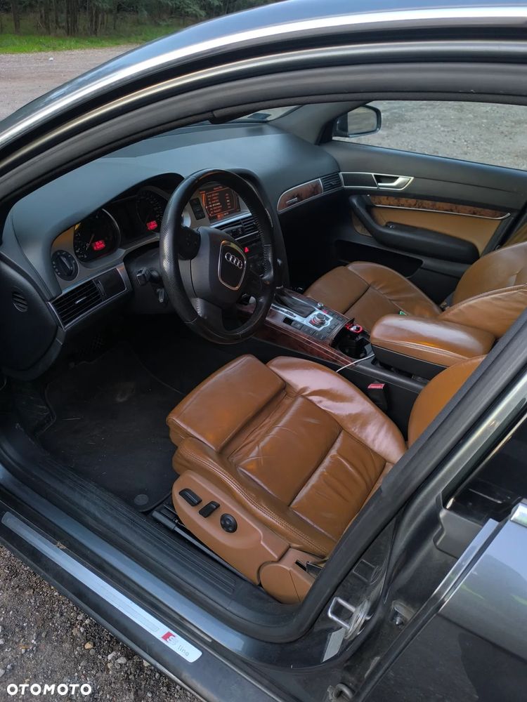 Audi A6 - 6