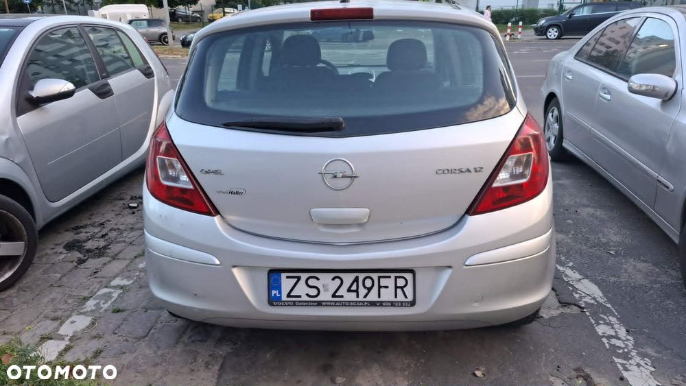 Opel Corsa 1.2 16V Enjoy - 4