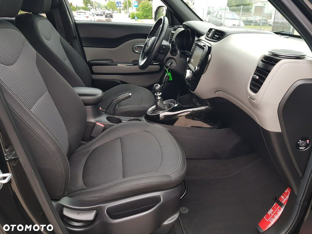 Kia Soul - 17