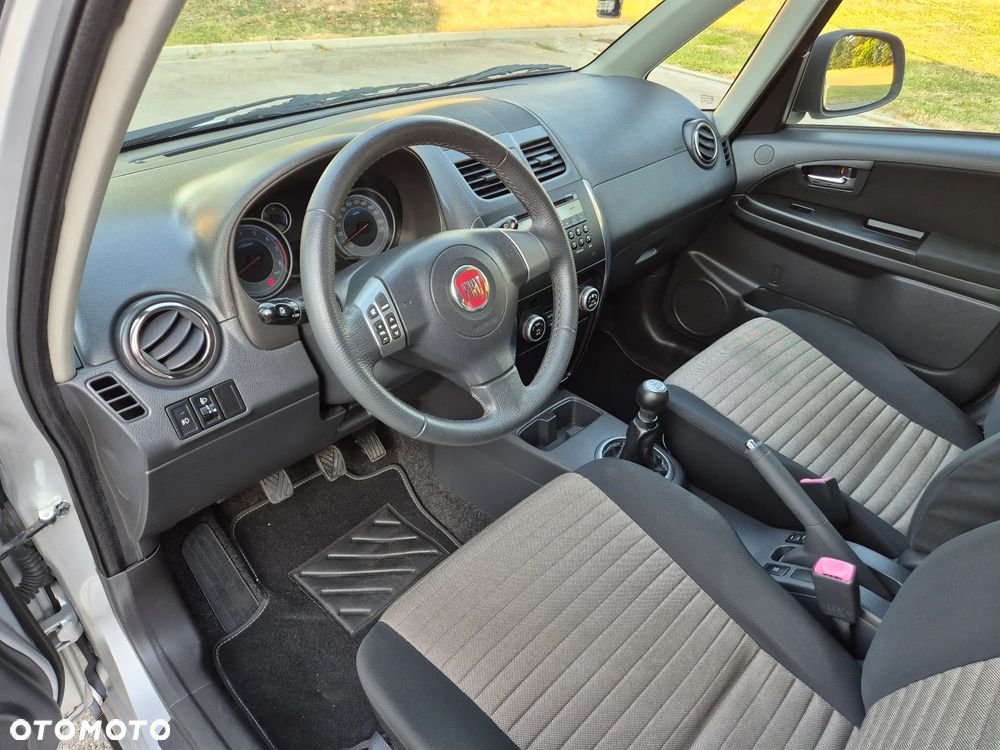 Fiat Sedici 1.6 16V 4x4 Lounge - 29