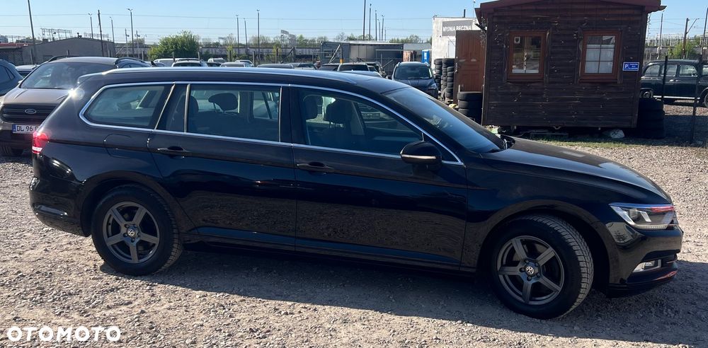Volkswagen Passat - 31
