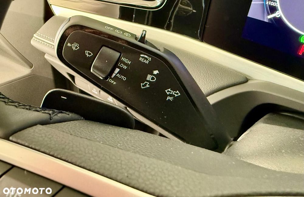 Volkswagen Passat - 12